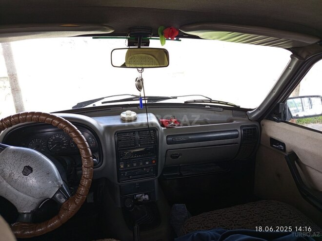 GAZ 3110 1998, 409,000 km - 2.4 l - Qəbələ