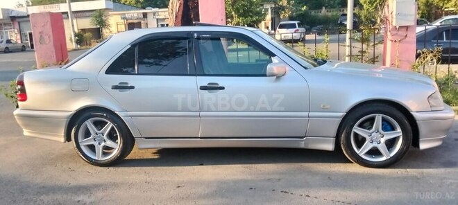 Mercedes C 180 1999, 299,434 km - 1.8 l - Mingəçevir