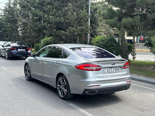 Ford Fusion (North America) 2019, 224,000 km - 2.0 l - Bakı