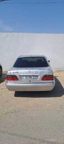 Mercedes E 240 1999, 270,000 km - 2.4 l - Bakı