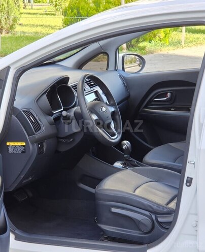 Kia Rio 2015, 135,000 km - 1.4 l - Bakı