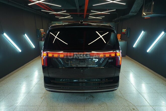 ZEEKR 009 2023, 12,500 km - 0.0 l - Bakı