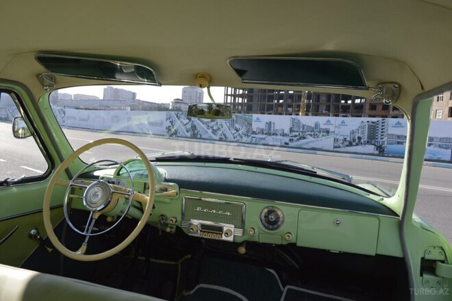 GAZ 21 1968, 220,000 km - 2.4 l - Sumqayıt