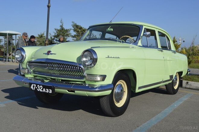 GAZ 21 1968, 220,000 km - 2.4 l - Sumqayıt