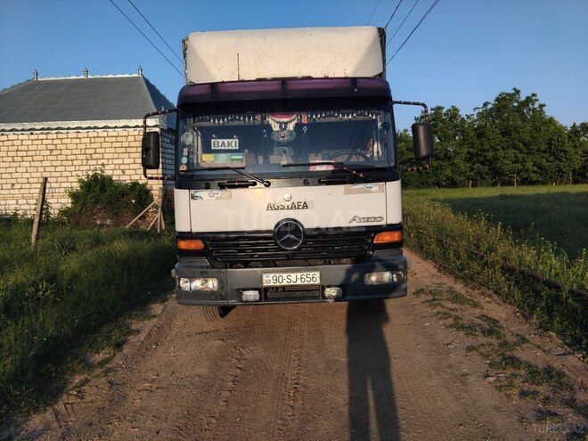 Mercedes Atego 1828 1998, 500,000 km - 4.3 l - Ağstafa