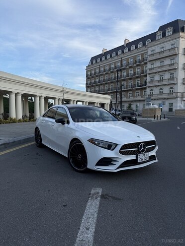 Mercedes  2022, 43,000 km - 1.5 л - Bakı