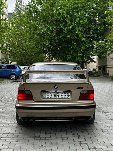 BMW 320 1992, 288,000 km - 2.0 л - Bakı