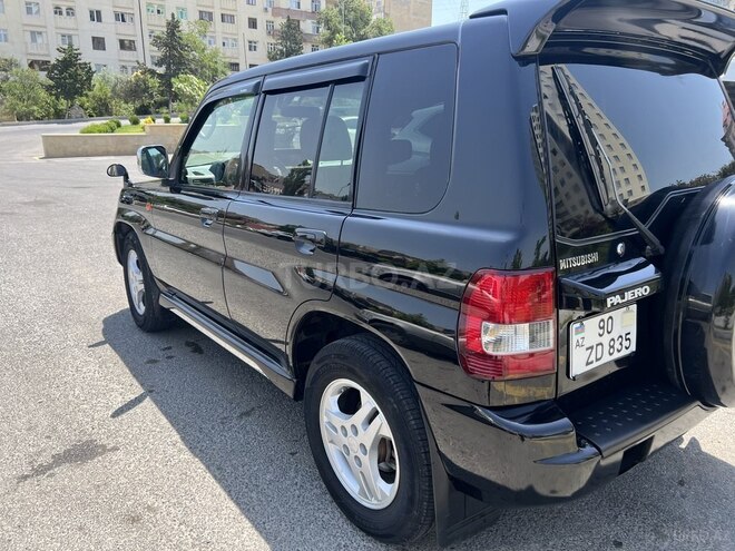Mitsubishi Pajero io 2003, 260,000 km - 1.8 l - Bakı