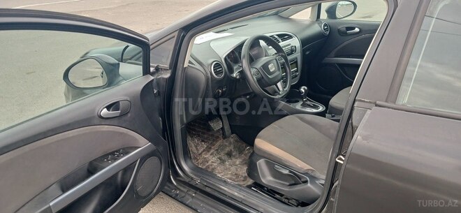 SEAT Leon-4