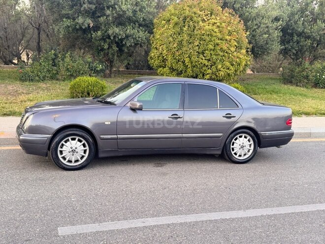 Mercedes E 240 1997, 473,000 km - 2.4 l - Bakı