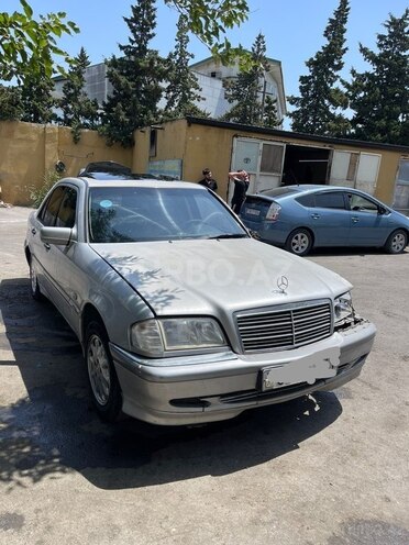 Mercedes C 220 d 1999, 457,845 km - 2.2 l - Bakı