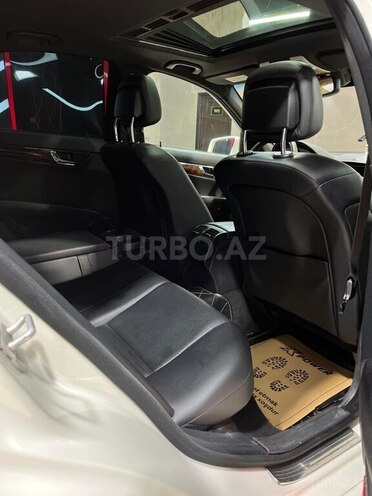 Mercedes C 300 2011, 190,190 km - 3.0 l - Sumqayıt