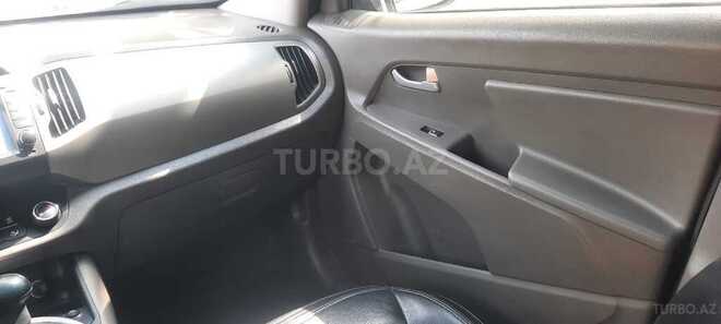 Kia Sportage 2011, 218,000 km - 2.0 l - Bakı