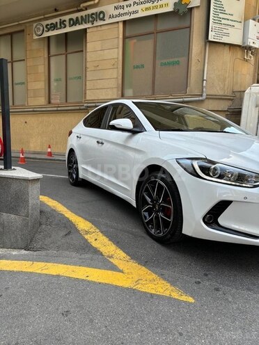 Hyundai Avante 2016, 123,000 km - 1.6 л - Bakı
