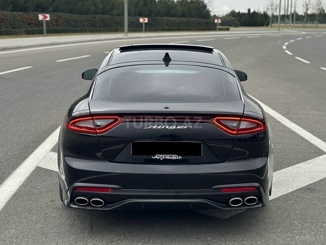 Kia Stinger-6