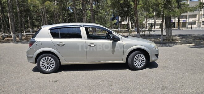 Opel Astra 2009, 210,236 km - 1.4 l - Bakı