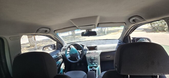 Opel Astra 2009, 210,236 km - 1.4 l - Bakı