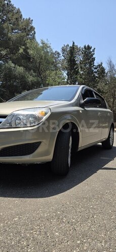 Opel Astra 2009, 210,236 km - 1.4 l - Bakı