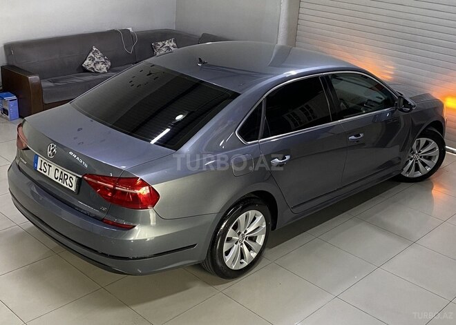Volkswagen Passat-13