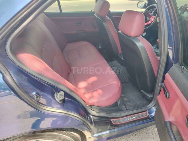 BMW 318 1994, 300,000 km - 1.8 l - Bakı