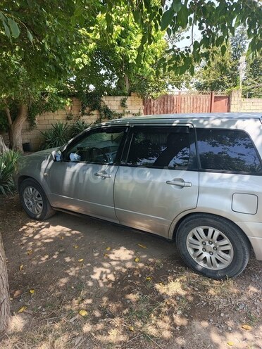 Mitsubishi Airtrek 2002, 302,000 km - 2.0 l - Saatlı