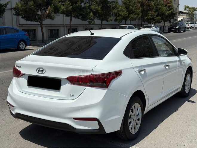 Hyundai Accent 2018, 153,000 km - 1.6 l - Bakı