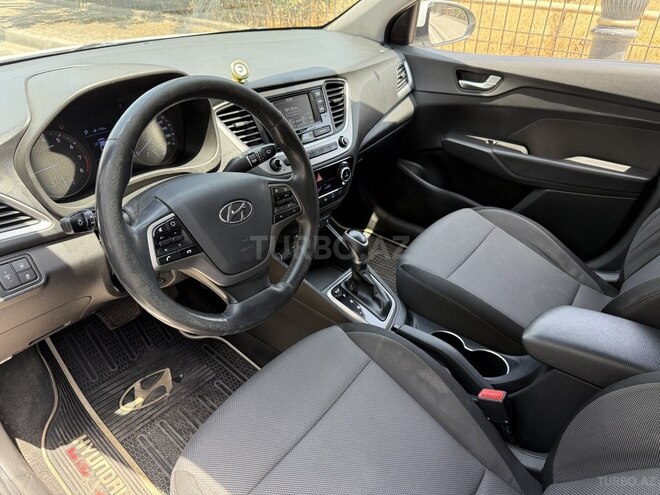Hyundai Accent 2018, 153,000 km - 1.6 l - Bakı