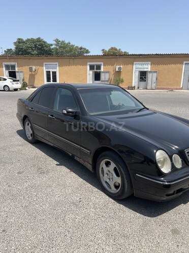 Mercedes E 270 2001, 350,000 km - 2.7 l - Bakı