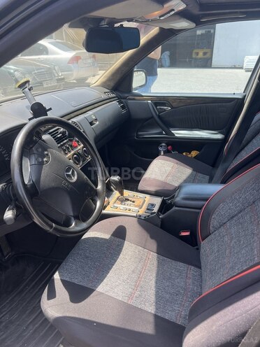 Mercedes E 270 2001, 350,000 km - 2.7 l - Bakı