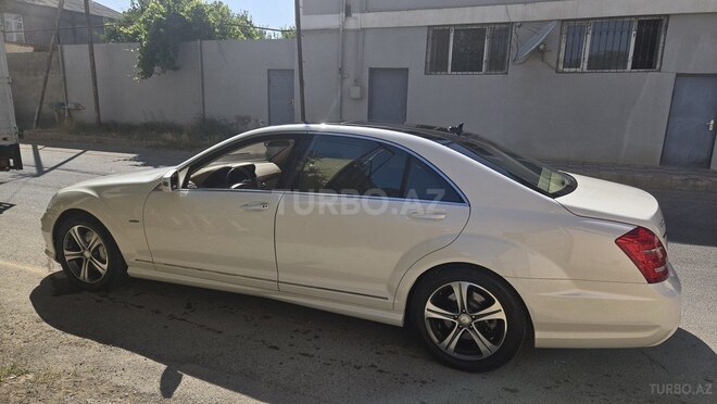 Mercedes S 500 2011, 200,000 km - 4.7 л - Bakı