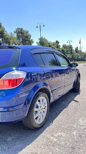 Opel Astra 2004, 272,000 km - 1.4 l - Bakı