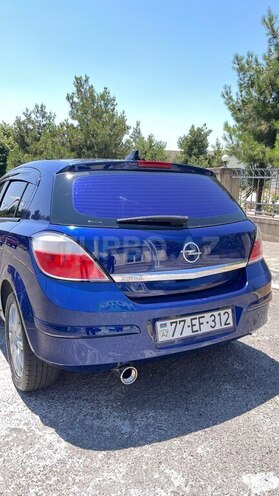 Opel Astra 2004, 272,000 km - 1.4 l - Bakı