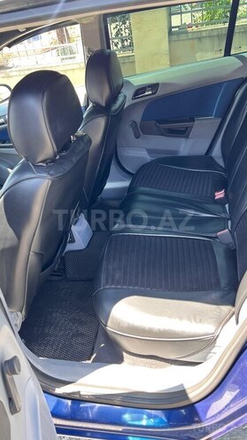 Opel Astra 2004, 272,000 km - 1.4 l - Bakı