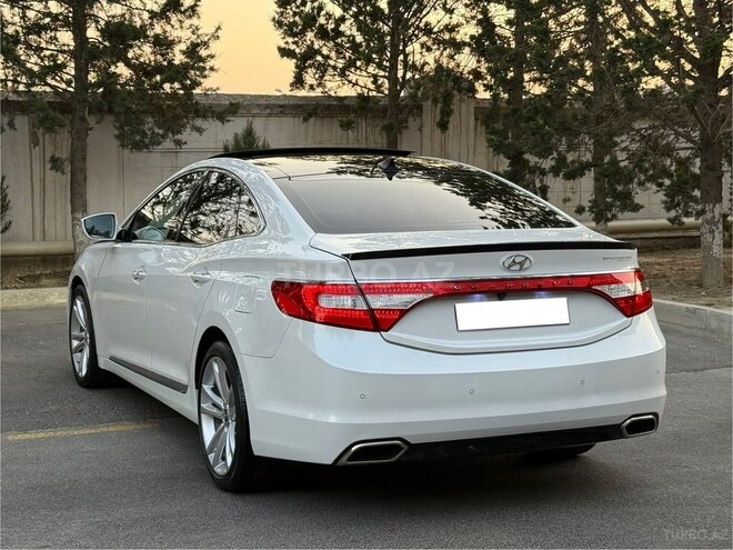 Hyundai Grandeur 2015, 167,000 km - 2.2 l - Bakı