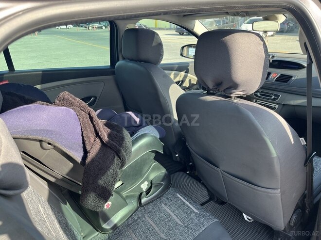 Renault Megane 2009, 245,000 km - 1.5 l - Bakı