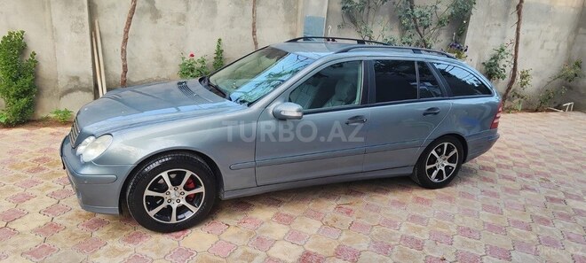 Mercedes C 220 d 2006, 423,214 km - 2.2 l - Bakı