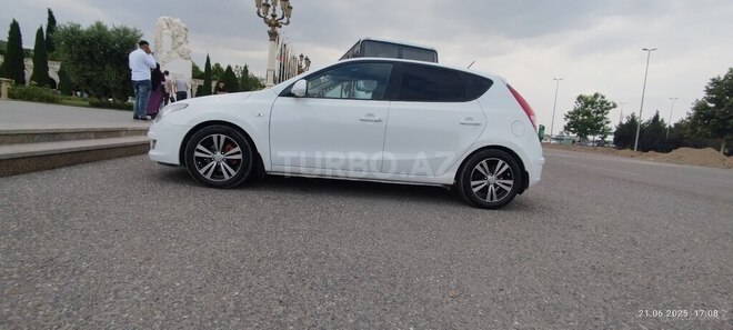 Hyundai i30 2008, 201,245 km - 1.4 l - Gəncə