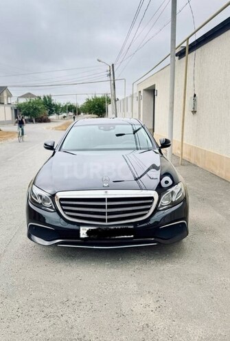Mercedes E 220 d 4MATIC 2017, 190,000 km - 2.0 l - Bakı