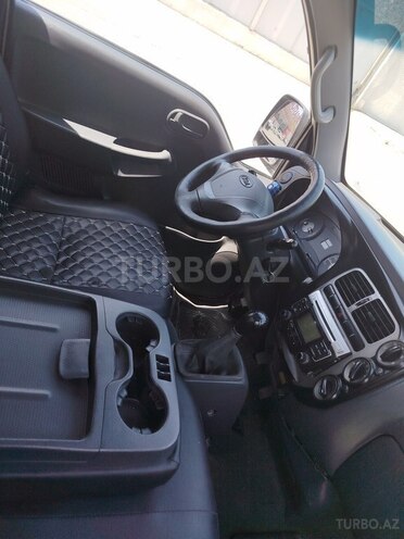 Kia Bongo 2006, 285,000 km - 2.7 l - Bakı