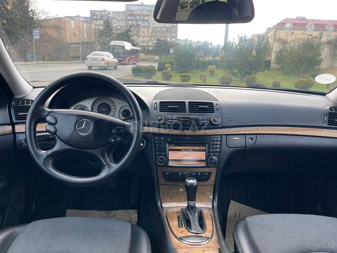Mercedes E 300 d 2009, 38,000 km - 3.0 l - Bakı