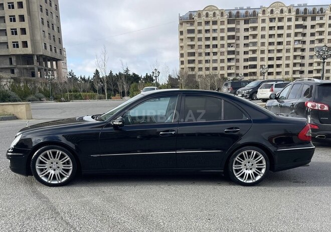 Mercedes E 300 d 2009, 38,000 km - 3.0 l - Bakı