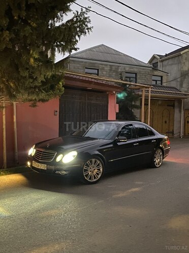 Mercedes E 300 d 2009, 38,000 km - 3.0 l - Bakı