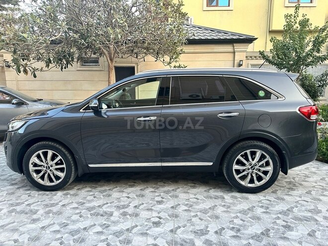 Kia Sorento-6