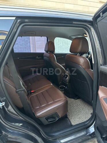 Kia Sorento-5