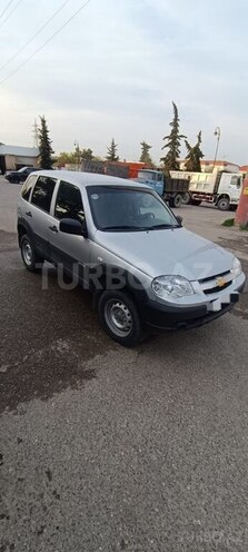 Chevrolet Niva 2017, 47,500 km - 1.7 l - Quba
