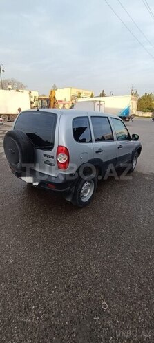 Chevrolet Niva 2017, 47,500 km - 1.7 l - Quba