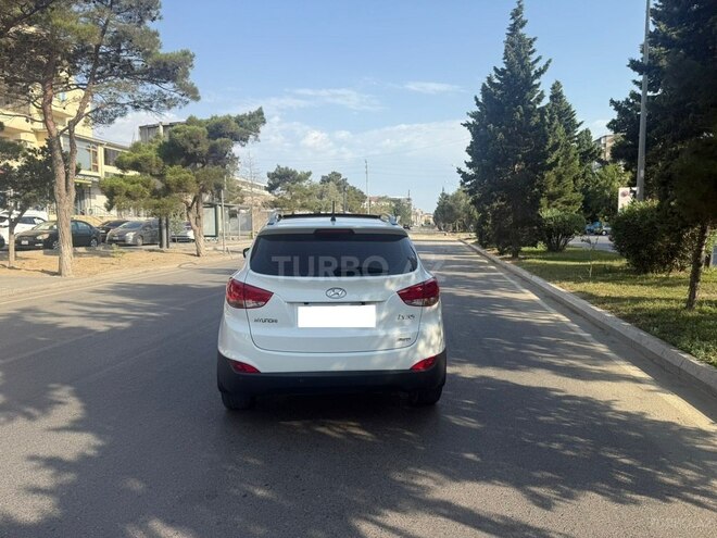 Hyundai ix35 2012, 81,000 km - 2.0 l - Bakı