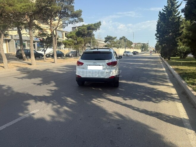 Hyundai ix35 2012, 81,000 km - 2.0 l - Bakı