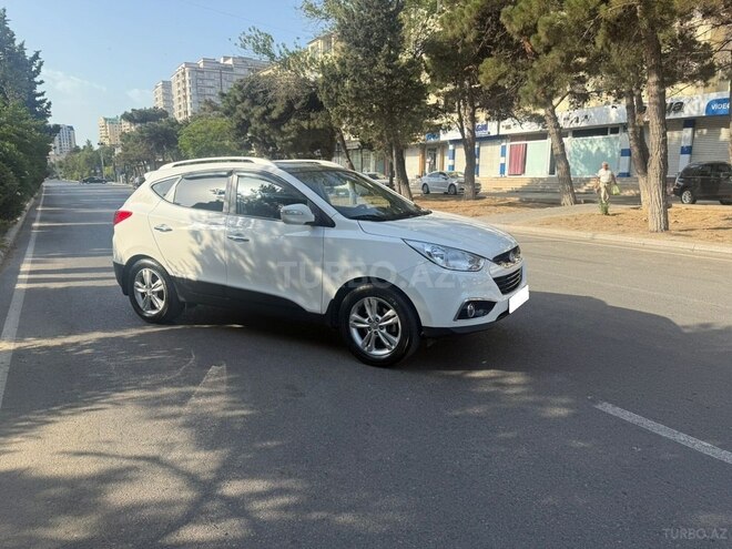 Hyundai ix35 2012, 81,000 km - 2.0 l - Bakı