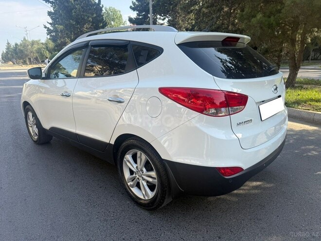 Hyundai ix35 2012, 81,000 km - 2.0 l - Bakı
